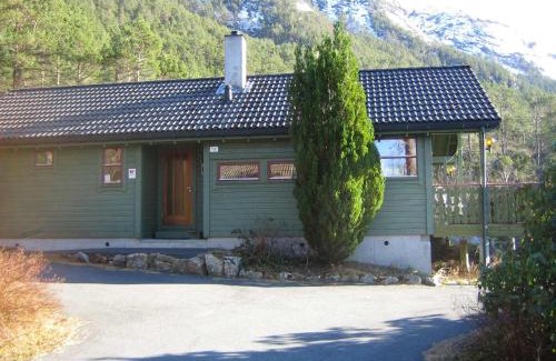 Lyngstranda House | Fjordhytte-41 mit mietbarem 9,9 PS Motorboot am Hardangerfjord