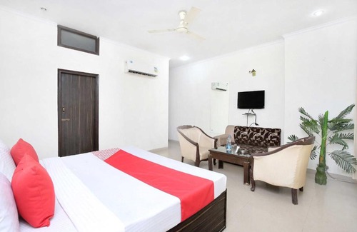 Zirakpur Hotel | Flagship Hotel New Kuber