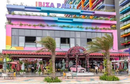 Hoang Hoa Hotel | Flamingo Hải Tiến Tầng 15 View Hướng Biển, Cực Chill