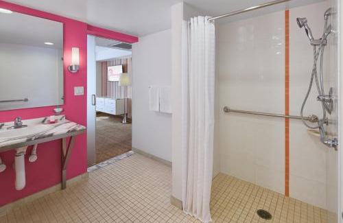 Las Vegas Strip Resort | Flamingo Las Vegas Hotel & Casino