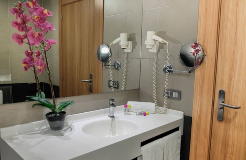 Benidorm Hotel | Flash Hotel – Adults recommended
