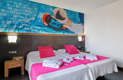 Benidorm Hotel | Flash Hotel – Adults recommended