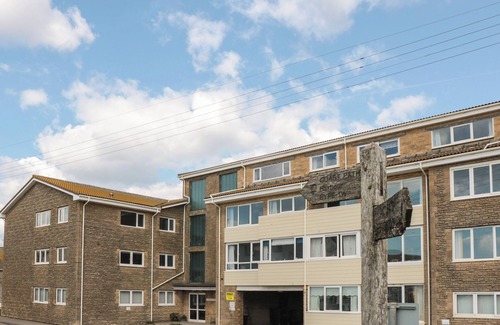 West Bay Cottage | Flat 30