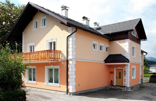 Bad Mitterndorf Apartment | Flat Alpenroos in Bad Mitterndorf with sunny balcony