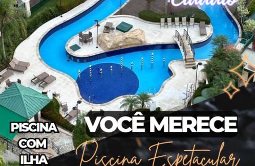 Barra da Tijuca Apartment | Flat com Vista Panorâmica -15- na Barra da Tijuca - Estacionamento Gratuito - Frigobar - Ar condicionado - Piscina - Academia - Balsa para Praia Grátis - Varanda - Vista Parcial Mar e Lagoa