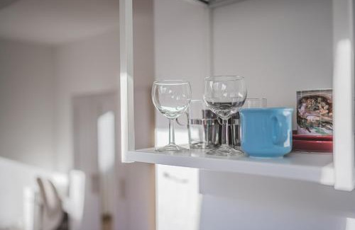 Andel Apartment | Flat Near Prague Castle Stylish & Prime Location 4