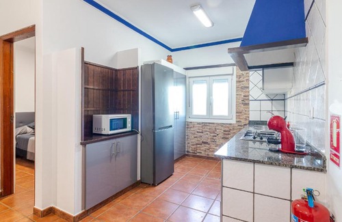Galdar House | Flatguest Faro de Sardina - 3 Bed - Coast - WIFI