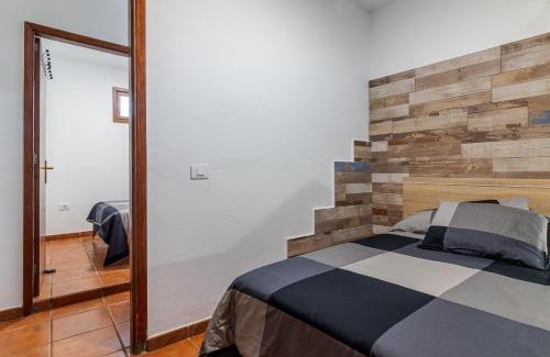 Galdar House | Flatguest Faro de Sardina - 3 Bed - Coast - WIFI
