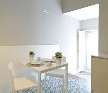 Centro / Baixa Apartment | FLH Porto Bright Flat