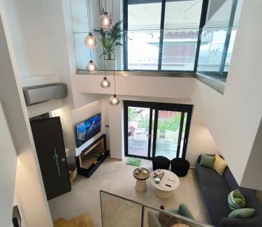 Peristeri Apartment | Floral Home 1 - ground floor apt, private parking!
