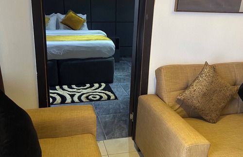 Benin City Hotel | FLORENCE HOTEL AND SUITES