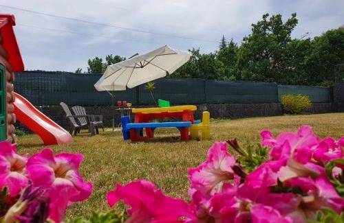 Zafferana Etnea Apartment | Floris Home tra Mare e Montagna