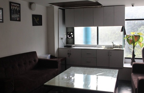 Malviya Nagar Hotel | Flourish Inn Saket opposite Max Hospital