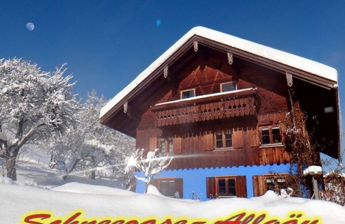 Schwanden House | Flower Oasis Allgäu Comfortable holiday residence