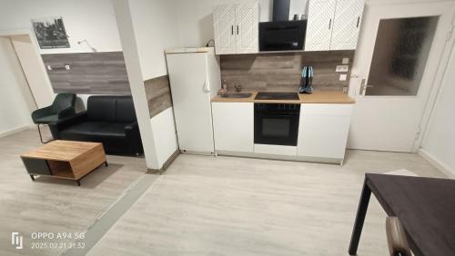Ruesselsheim Apartment | FMi2