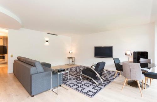 Chaillot Apartment | Foch triomphe