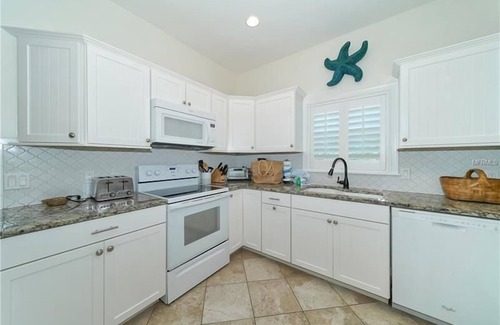 Holmes Beach House | Footprints in the Sand managed by Beach Retreats FL Anna Maria Island