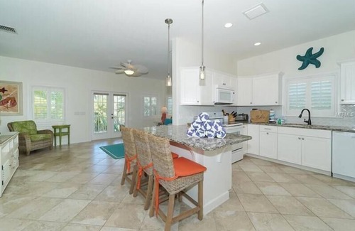 Holmes Beach House | Footprints in the Sand managed by Beach Retreats FL Anna Maria Island