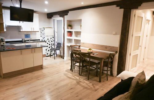 Barrio de La Latina Apartment | For You Rentals Apartment TEMPORAL Madrid Cava Baja-La Latina CAB36