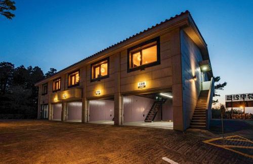 Aewol Hotel | For You self service motel