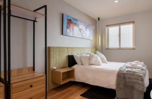 Niseko Ski Chalet | Forest Avenue 64
