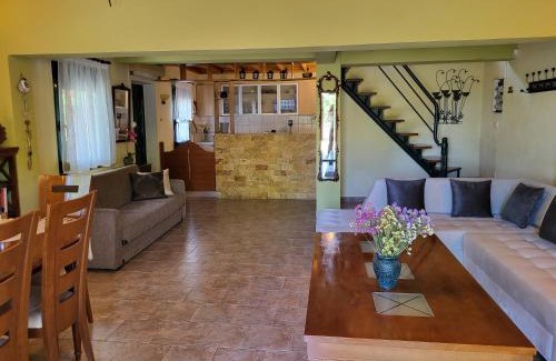 Kavala House | Forest House -Alexandra