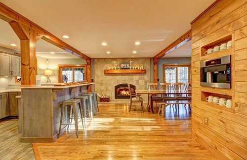 Jamaica House | Forest Lodge - Near 6 Ski Resorts