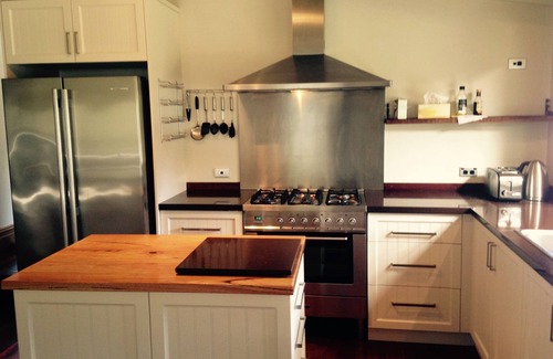 Carlotta House | Forest Redtail Retreat