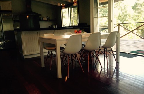 Carlotta House | Forest Redtail Retreat