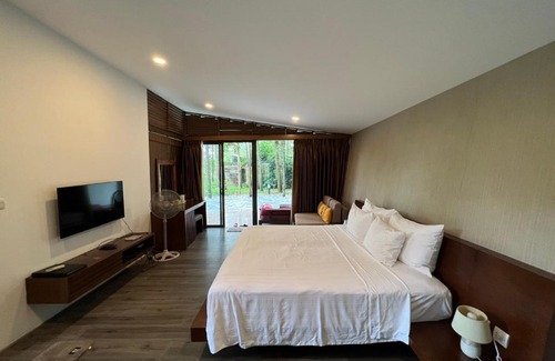 Ngoc Quang House | Forest Villa in Dai Lai Resort