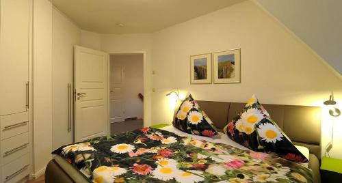 Fuhlendorf House | Forsthaus, exclusives 5-Sterne Reetdachhaus für 6 Personen in Fuhlendorf