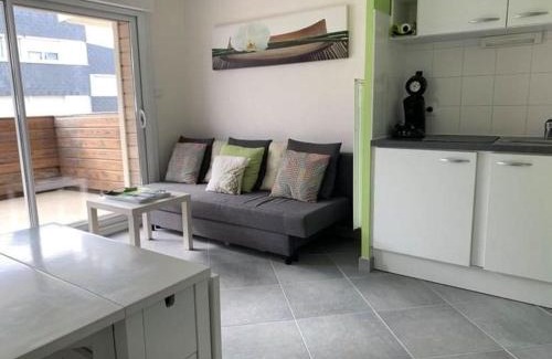 Fort-Mahon-Plage Apartment | Fort-Mahon : Superbe T2 à 2 pas de la plage avec parking privé - FR-1-482-15