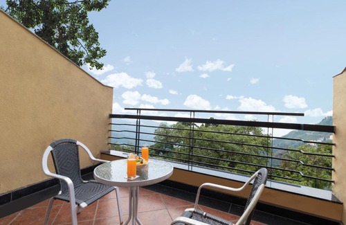 The Mall Road Resort | Fortune Resort Grace, Mussoorie - Member ITC Hotels' Group