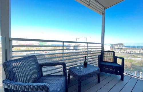 Sant Adria de Besos Apartment | Forum Playa and Pool Barcelona