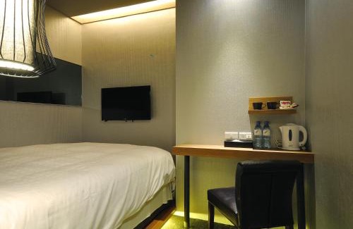 Banqiao Hotel | Forward Suites II