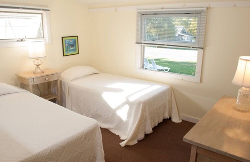 Lake Leelanau Resort | Fountain Point - Cottage 17