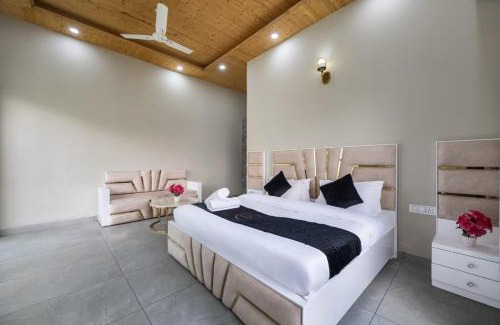Dharampur Apartment | Four Bedrom House Kasauli I The Mountain Mansion I Serviced Villa I Party & Music I Sky Bonfire I Kasauli By Exotic Stays