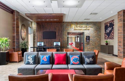 Schiller Park Hotel | Four Points by Sheraton Chicago O'Hare