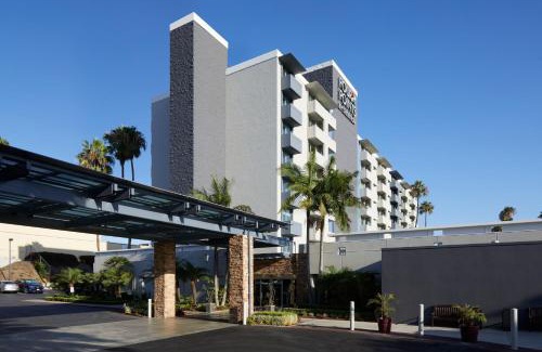 Fox Hills Hotel | Four Points by Sheraton Los Angeles Westside