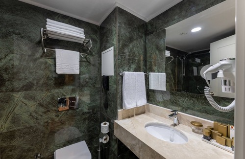 Muratpasa Hotel | Four Points Flex by Sheraton Antalya Lara