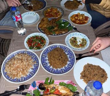 Kafrat al Jabal Hotel | Four pyramids View Guest house