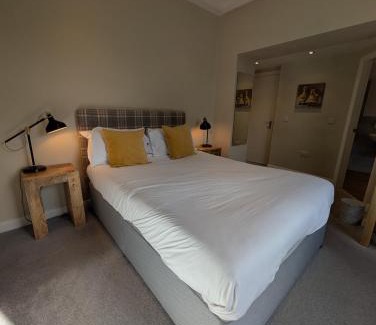 East Layton Hotel | Fox Hall