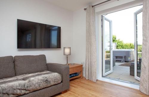 Crantock House | Fox Lodge