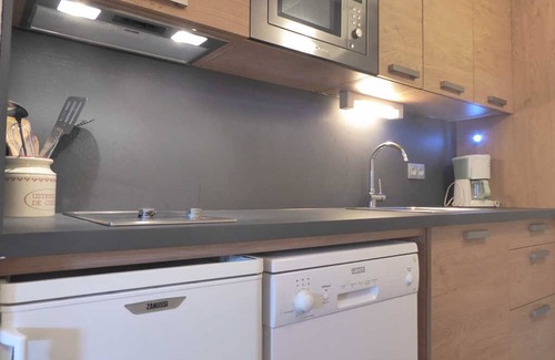 Montchavin Apartment | Cozy 2-Room Apartment Near Slopes with Balcony, Sleeps 5