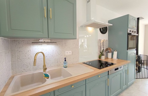 Faverolles Cottage | Comfortable Home for 4 in Villentrois, Perfect for Berry Exploration