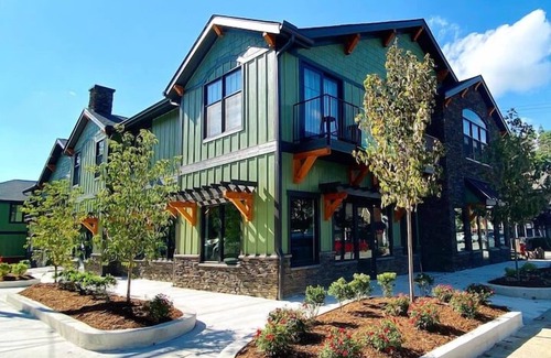 Blowing Rock Condo | Franklin at Main & Pine