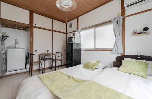 Chikushino Apartment | Free Wi-Fi, 7 minutes' walk from Nishitetsu Futsukaichi Station