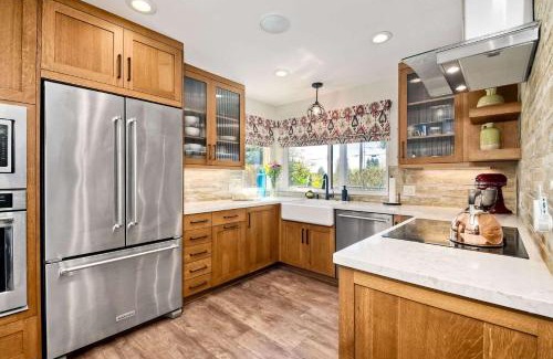 Encinitas House | Fresh & Modern 3BR - Just Blocks from Beach