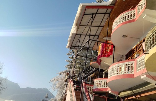 Kullu Cottage | Fresh View Homestay