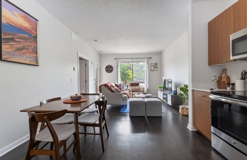 Traverse City Condo | Freshly Decorated 1 Bedroom Condo at Trailside 45!